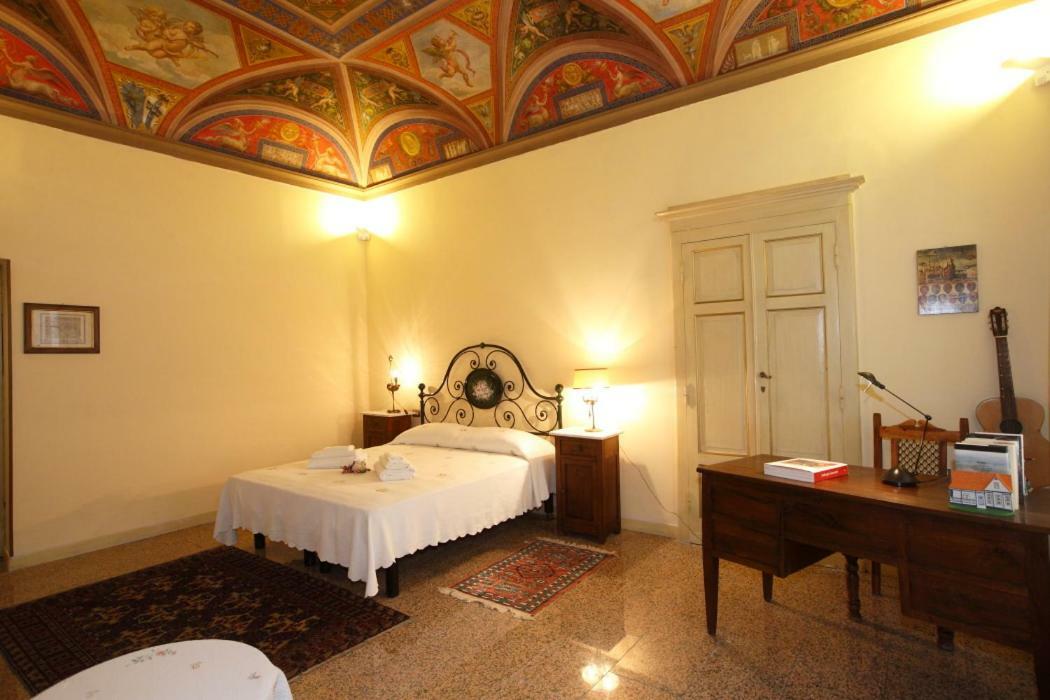 シエーナ Residenza D'Epoca Montanini Bed & Breakfast エクステリア 写真