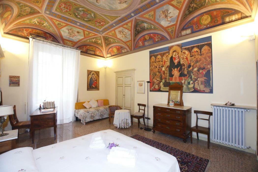 シエーナ Residenza D'Epoca Montanini Bed & Breakfast エクステリア 写真