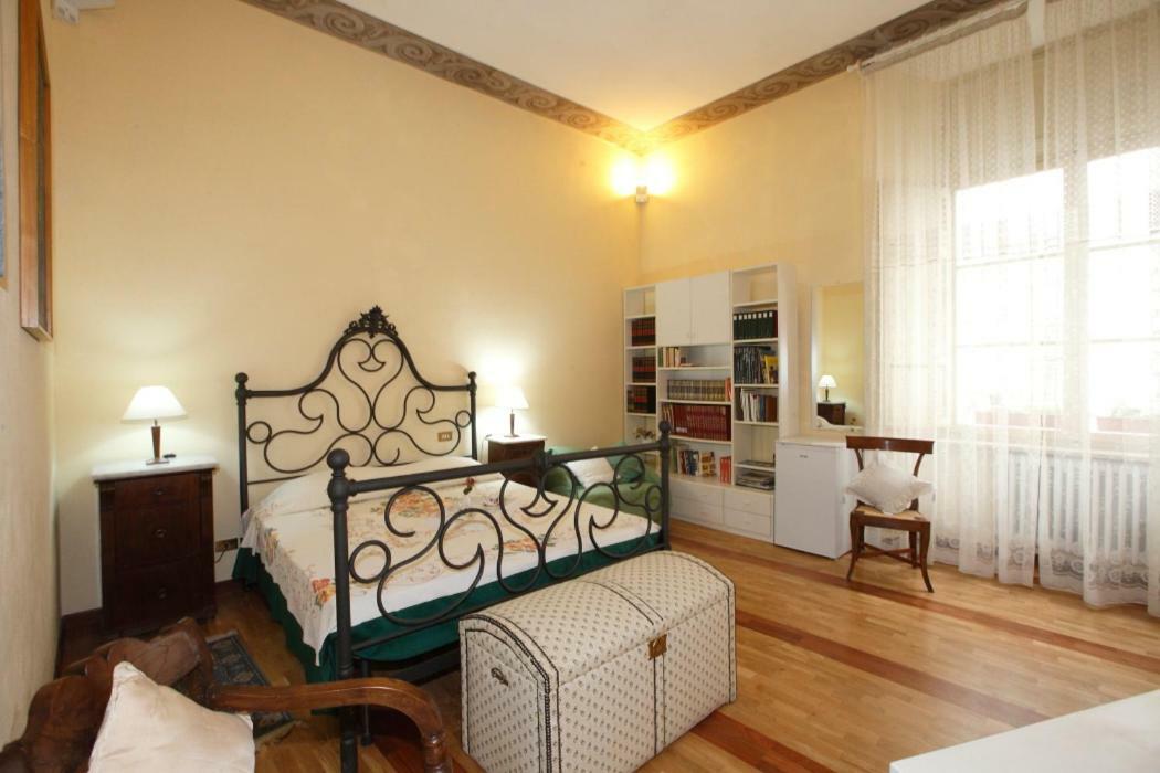 シエーナ Residenza D'Epoca Montanini Bed & Breakfast エクステリア 写真